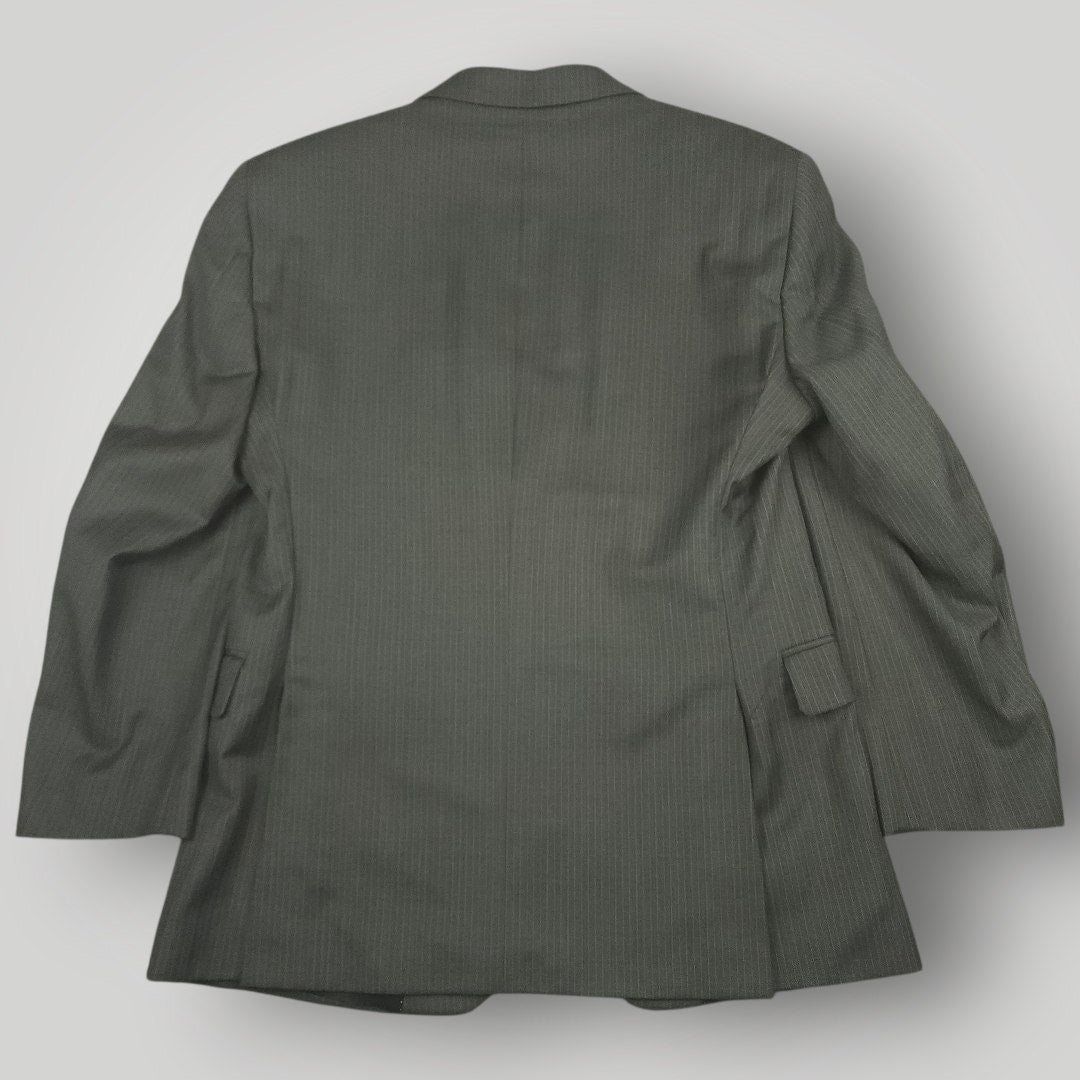 Modern Fit Wool Pinstripe Suit 38R/32S
