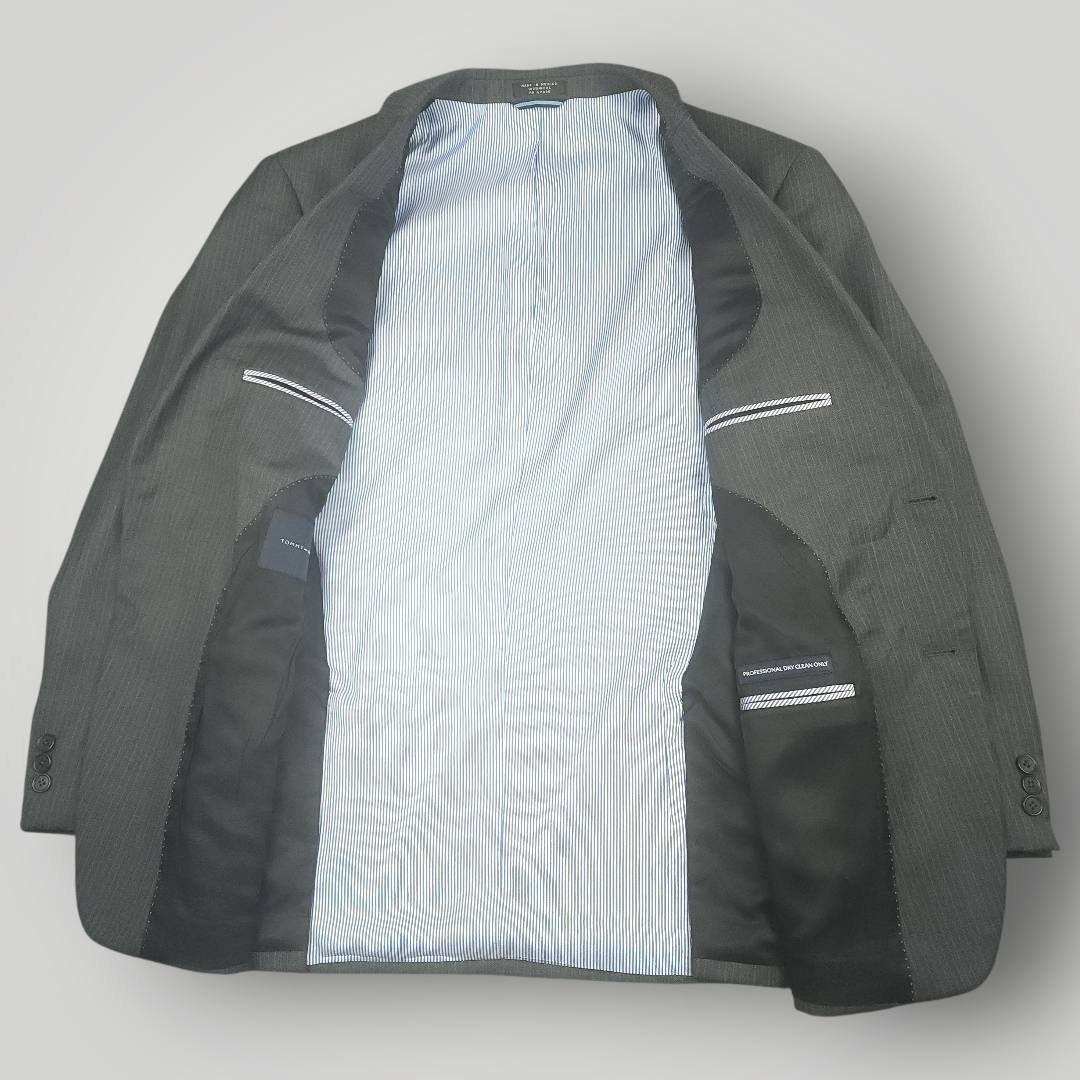 Modern Fit Wool Pinstripe Suit 38R/32S