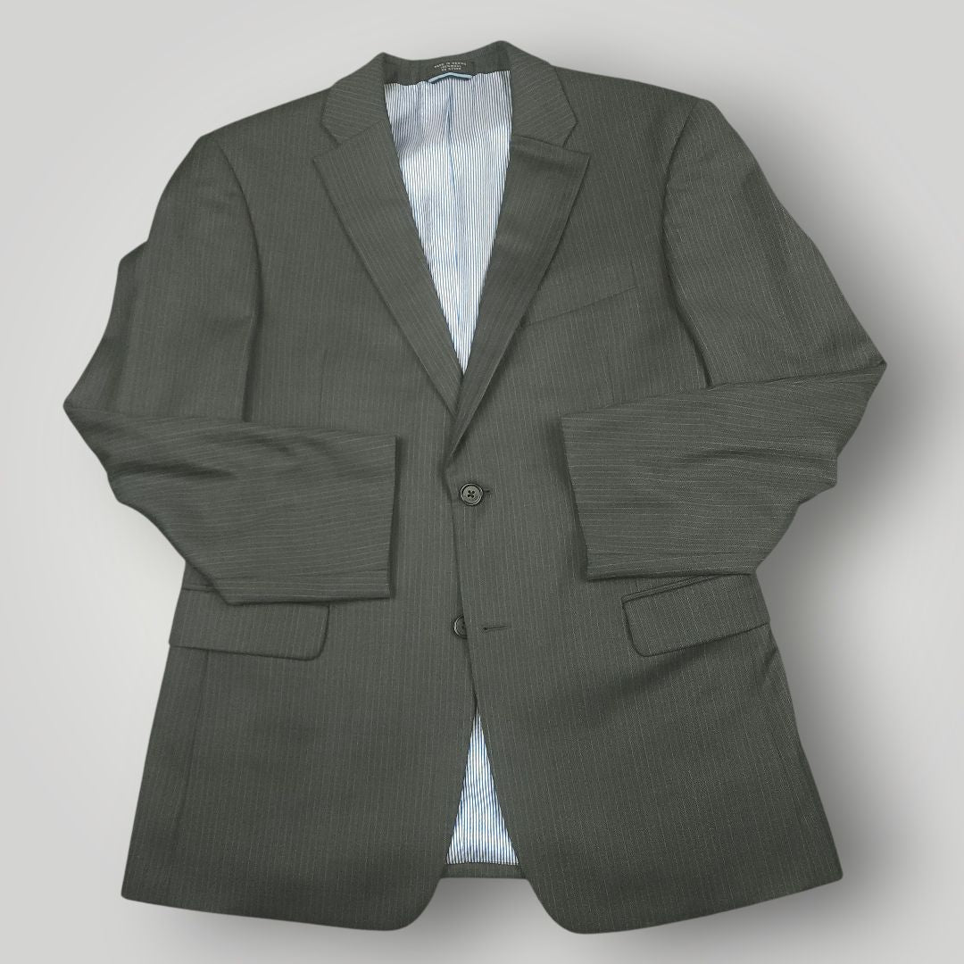 Modern Fit Wool Pinstripe Suit 38R/32S