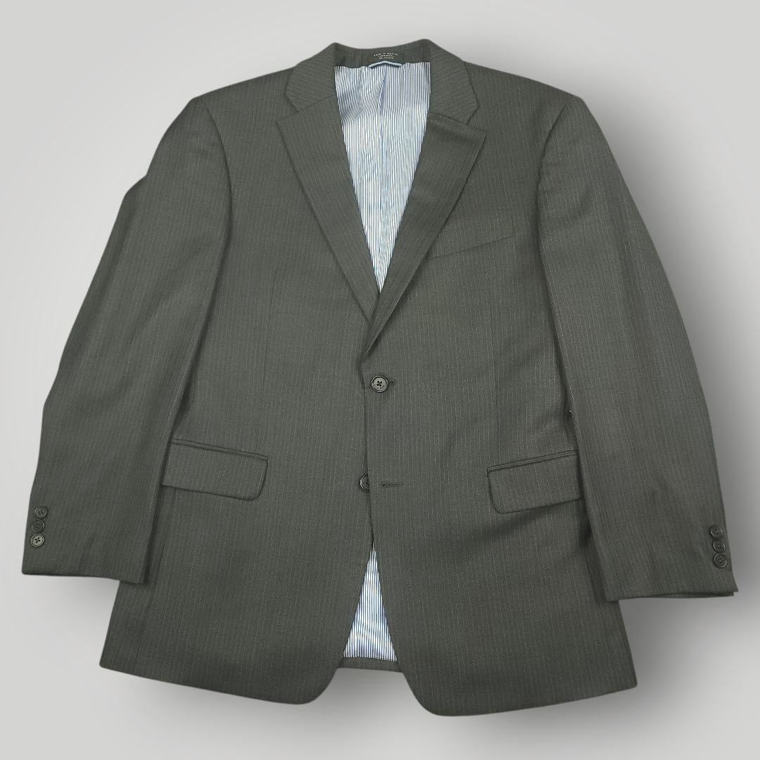 Modern Fit Wool Pinstripe Suit 38R/32S