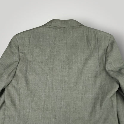 Rear shoulder detail of vintage Brooks Brothers gray sport coat