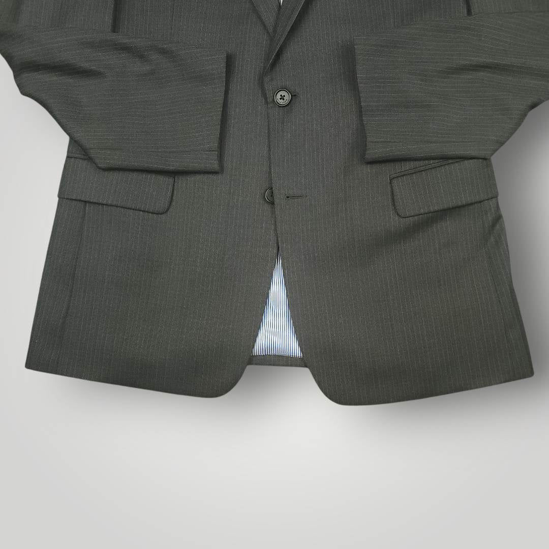 Modern Fit Wool Pinstripe Suit 38R/32S