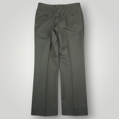 Modern Fit Wool Pinstripe Suit 38R/32S