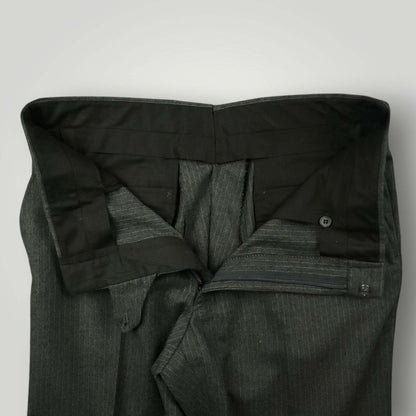 Vintage 70s H Freeman & Sons Slim Fit Pinstripe 3 Roll 2 Sack Suit 42R/33S
