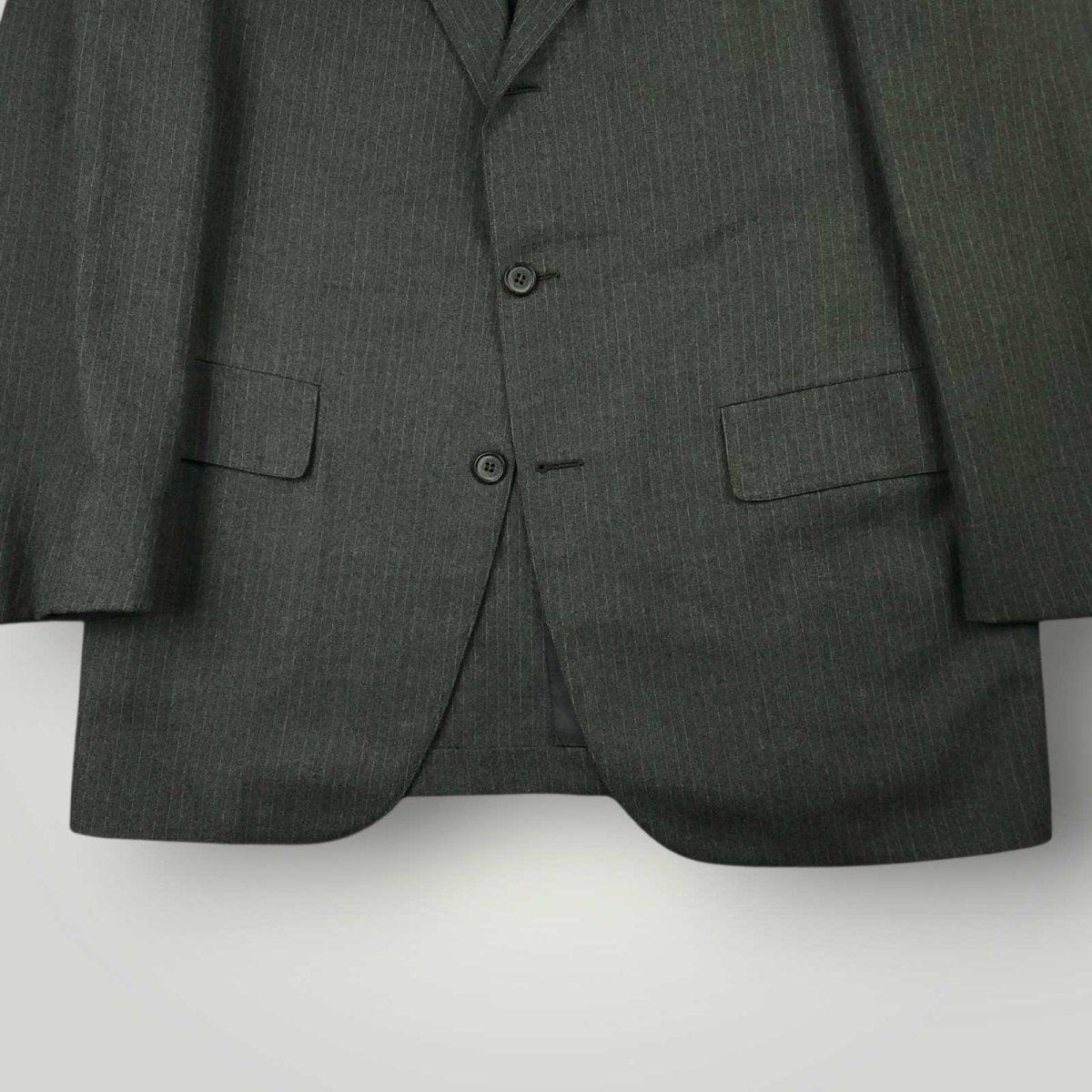 Vintage 70s H Freeman & Sons Slim Fit Pinstripe 3 Roll 2 Sack Suit 42R/33S