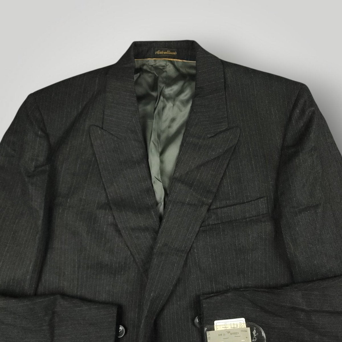 Vintage 80s Classic Fit Wool Double Breasted Chalk Stripe Suit 43L/37