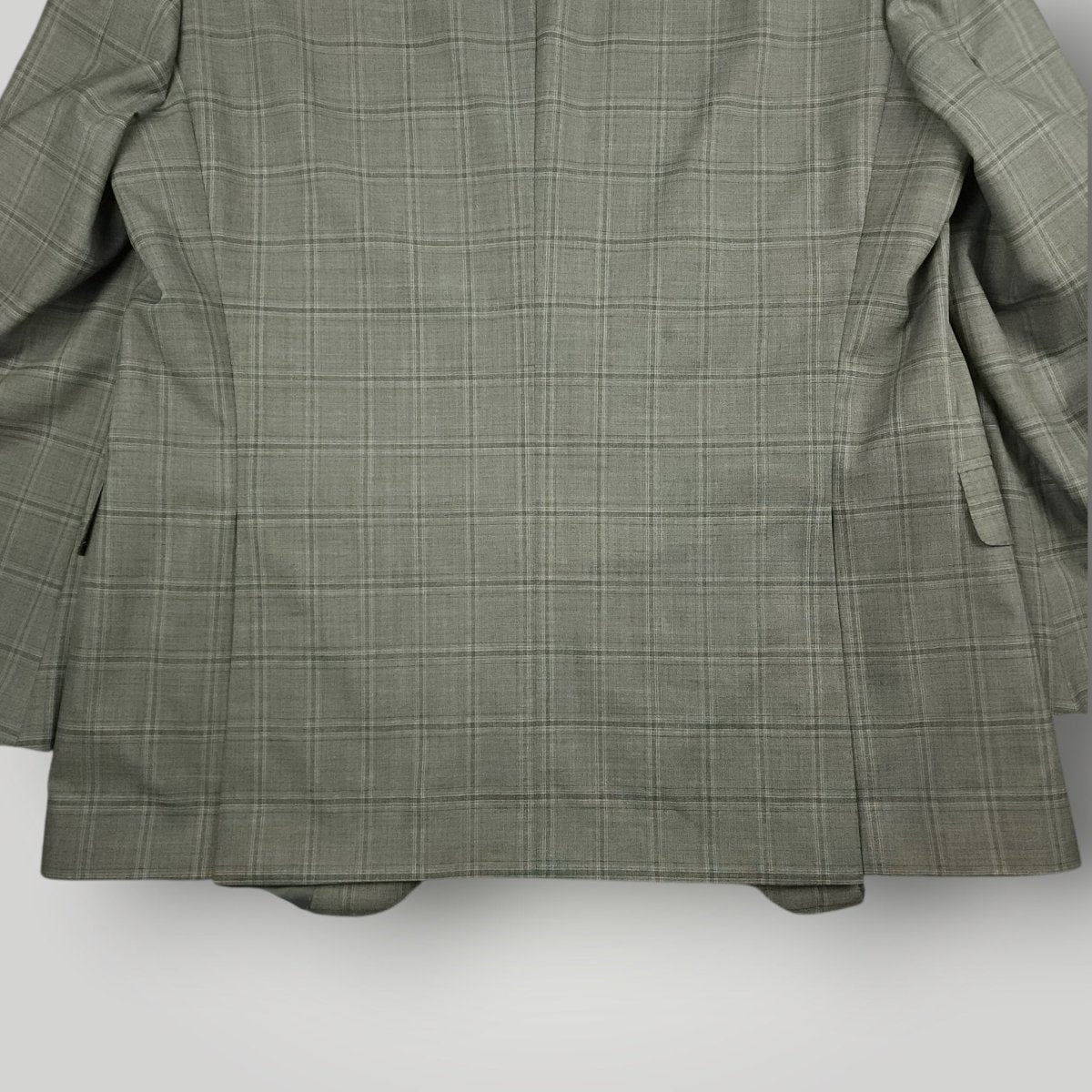 Modern Fit Wool Windowpane Plaid Suit 44R/37S