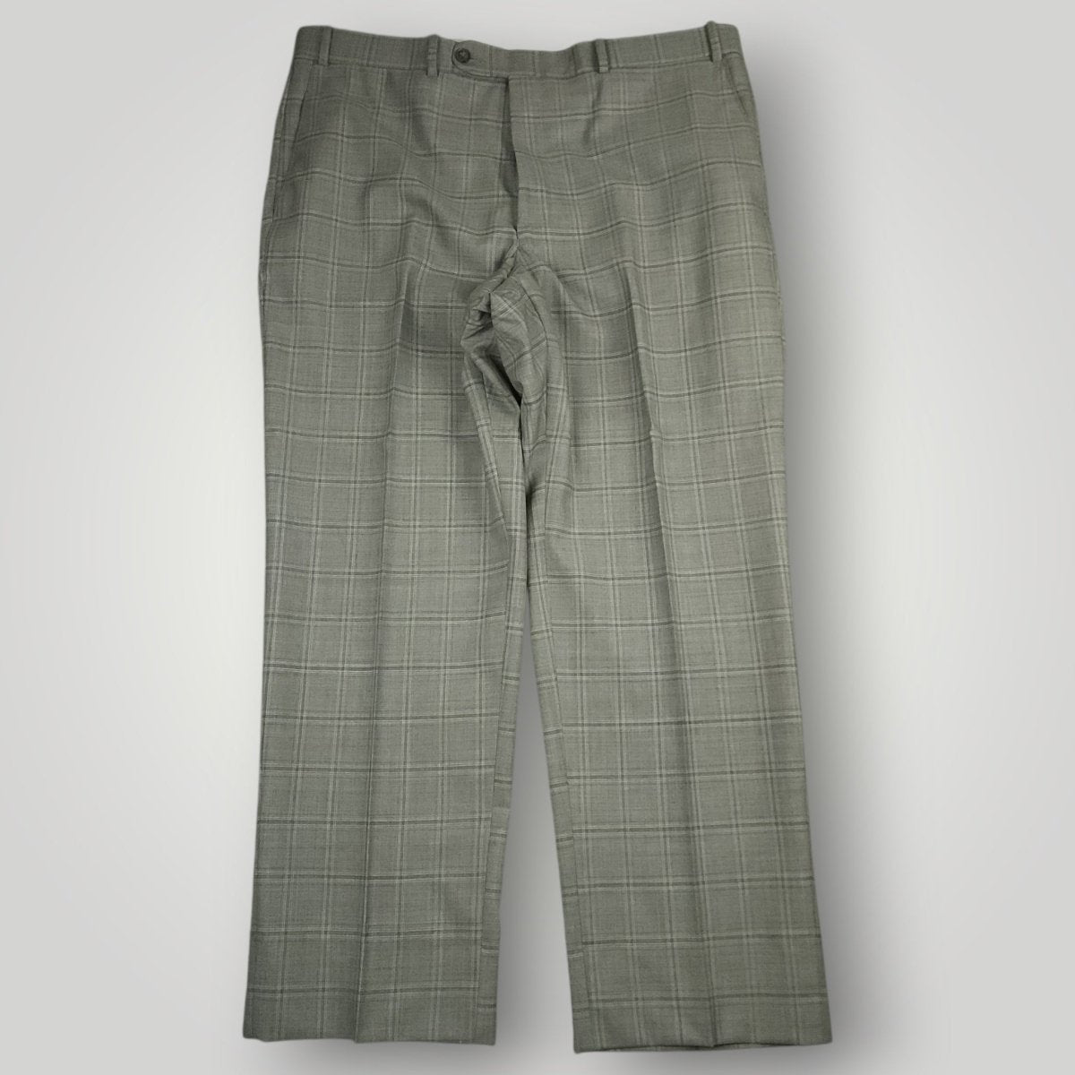 Modern Fit Wool Windowpane Plaid Suit 44R/37S