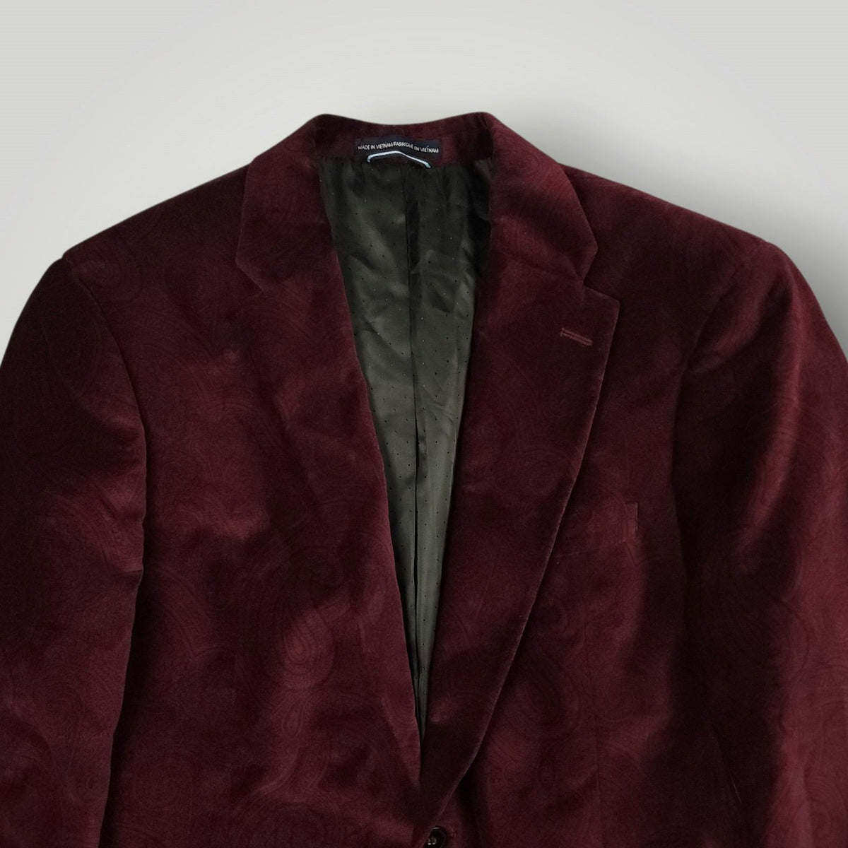 Tommy Hilfiger Modern Fit Crushed Velvet Embossed Paisley Sport Coat 38S