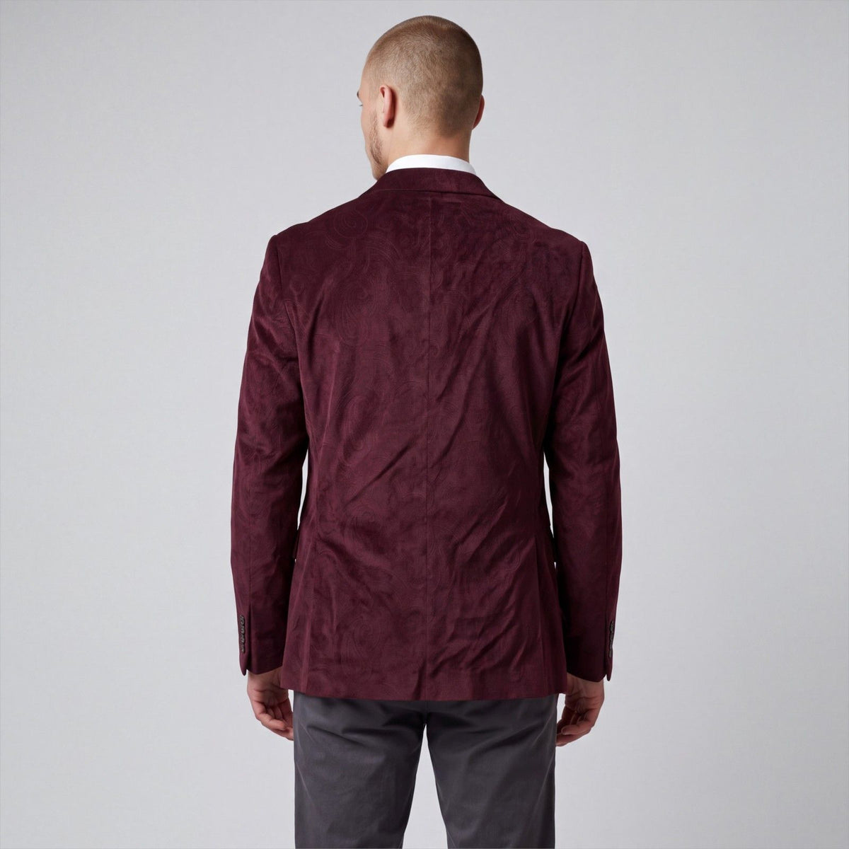 Tommy Hilfiger Modern Fit Crushed Velvet Embossed Paisley Sport Coat 38S