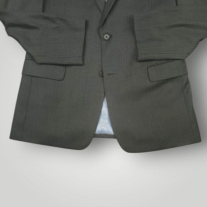 Modern Fit Wool Pinstripe Suit 38R/32S