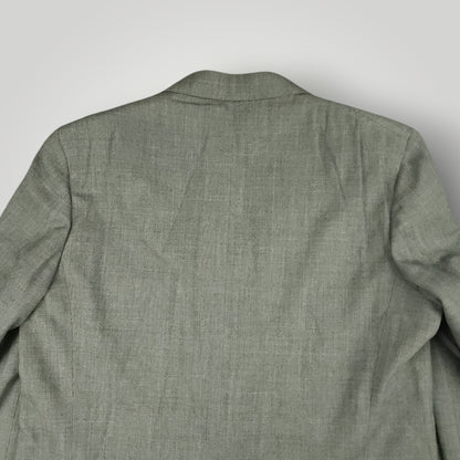 Rear shoulder detail of vintage Brooks Brothers gray sport coat