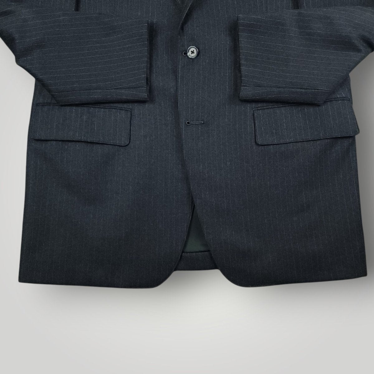 Vintage 80s 2 Piece Flannel Wool Pinstripe Suit 40R/34R