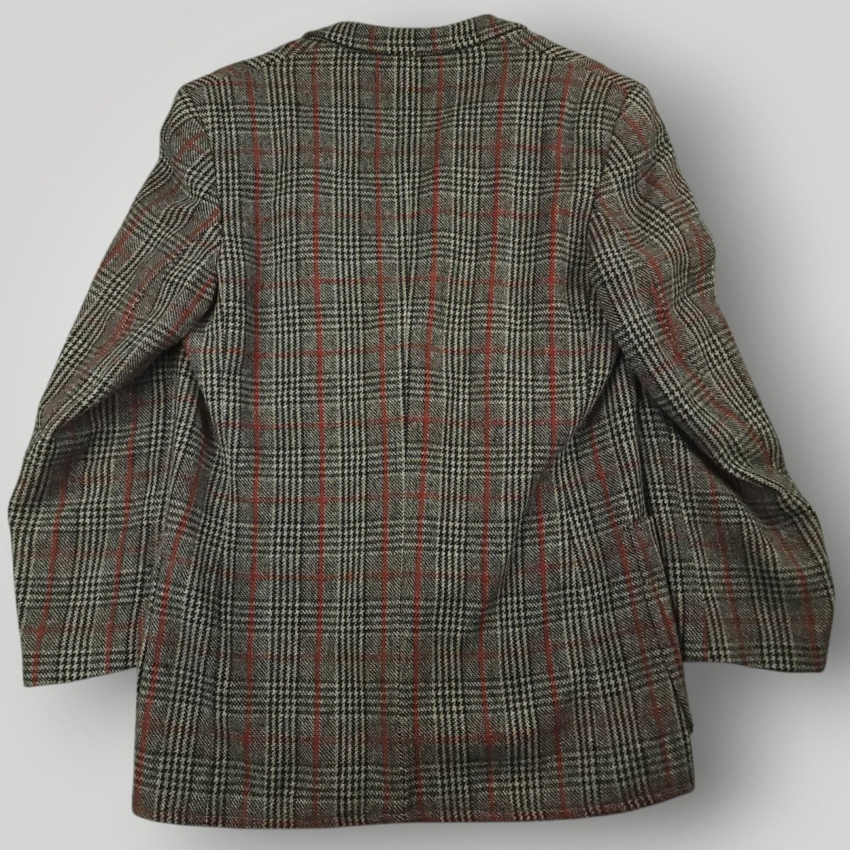 Vintage 80s Slim Fit Patch Pocket Prince of Wales Check Tweed Jacket 38S